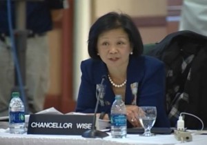 Univ-Illinois-Board-of-Trustees-Meeting-9-11-2014-Chancellor-Phyllis-Wise-e1410450953201-620x434